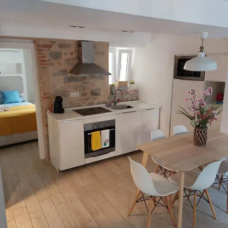 Ida Apartment *